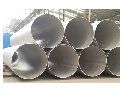Welded stainless steel pipe